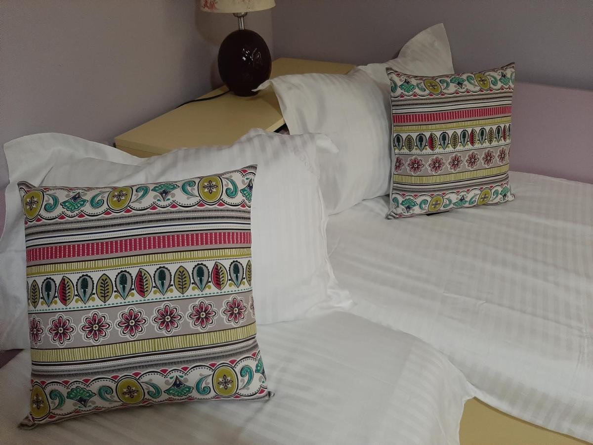Luny Apartment Русе Екстер'єр фото